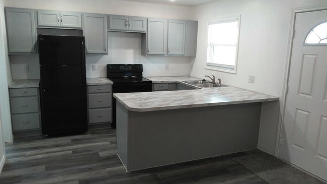 1101 14 Th St, House other with 2 bedrooms, 1 bathrooms and null parking in Abernathy TX | Image 5