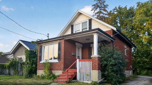 384 Wharncliffe Rd S, London, ON, N6J2M1 | Card Image
