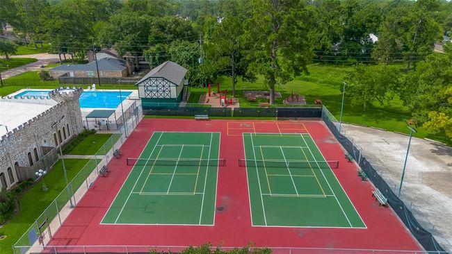 Tennis & pickleball courts | Image 50