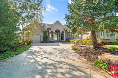 21111 W 95th Terrace, House other with 4 bedrooms, 4 bathrooms and null parking in Lenexa KS | Image 1