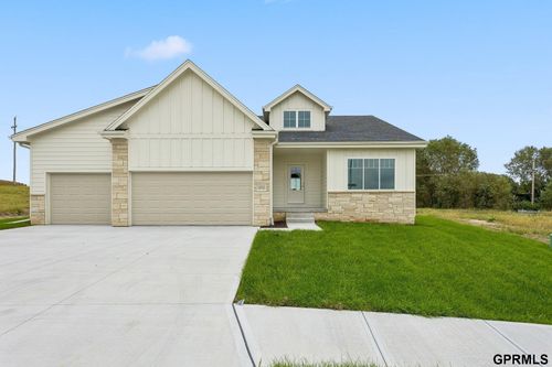 10703 S 218th St, Gretna, NE, 68028-5133 | Card Image