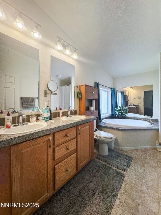 10445 Reins Way, House other with 3 bedrooms, 2 bathrooms and 5 parking in Winnemucca NV | Image 24