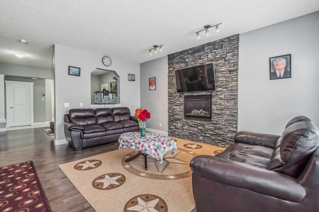 350 Nolan Hill Drive Nw, Home with 6 bedrooms, 3 bathrooms and 4 parking in Calgary AB | Image 11