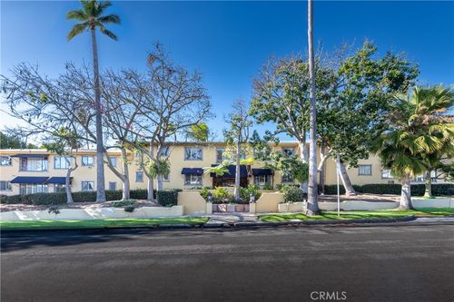 203-1615 N Laurel Avenue, Los Angeles, CA, 90046 | Card Image