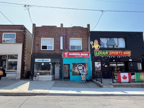 2039 Eglinton Ave W, York, ON, M6E2K4 | Card Image