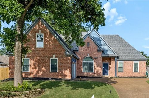 3073 Long Bridge Ln, Lakeland, TN, 38002-4711 | Card Image