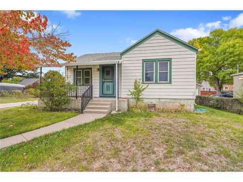 1135 S Dale Ct, Denver, CO, 80219-4129 | Card Image