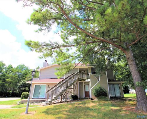 2704 Lantern Walk Se, Huntsville, AL, 35803 | Card Image