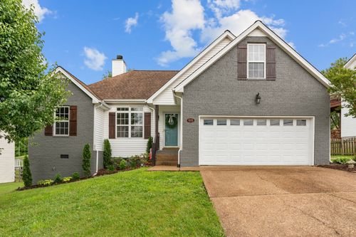 2107 Debbie Ln, LA VERGNE, TN, 37086-4912 | Card Image