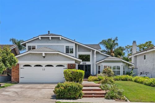 8058 E Woodsboro Ave, Anaheim, CA, 92807-2508 | Card Image