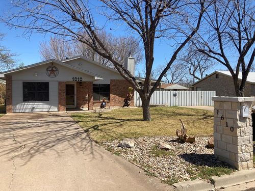 1610 Parker St, San Angelo, TX, 76901-1836 | Card Image