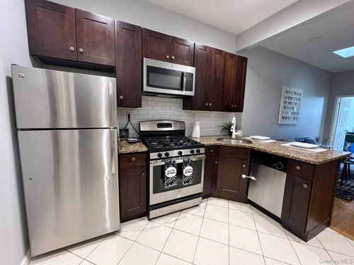 1823 Menahan St, Ridgewood, NY, 11385-1860 | Card Image