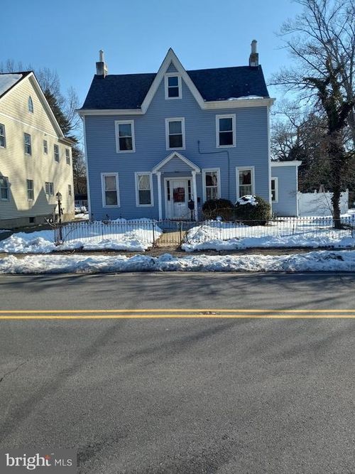 44 Warren St, Beverly, NJ, 08010-1324 | Card Image