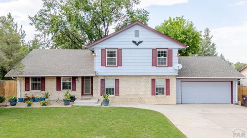 11 Remington Ct, Pueblo, CO, 81008-1812 | Card Image
