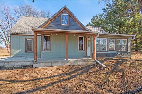 1211 Broad St, Waverly, MO, 64096-8116 | Card Image