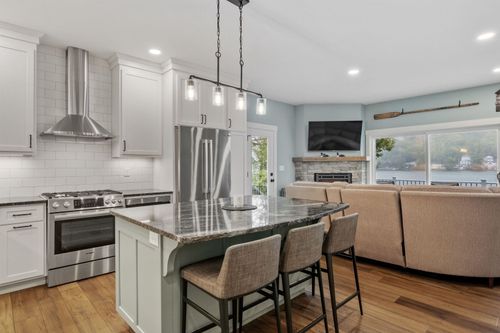 21 Richardson Dr, Alton Bay, NH, 03810-4066 | Card Image