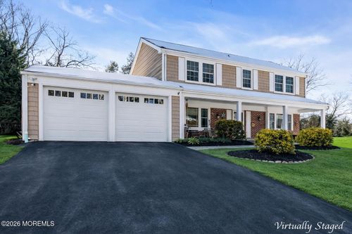 72 Idlebrook Ln, Aberdeen, NJ, 07747-1742 | Card Image