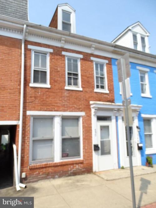 550 S Queen St, YORK, PA, 17403-2738 | Card Image
