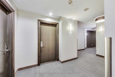 3402 - 2900 Highway 7, Condo with 2 bedrooms, 2 bathrooms and 2 parking in Vaughan ON | Image 3