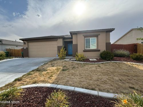 926 Jill Marie Ln, Fernley, NV, 89408-3204 | Card Image