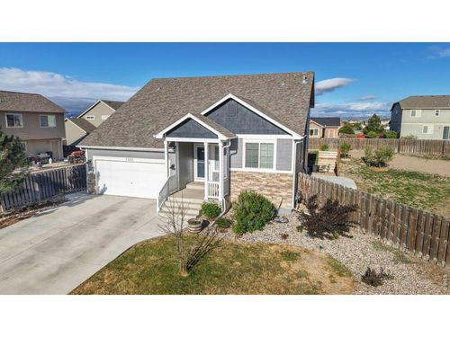 7383 Andover St, Wellington, CO, 80549-1882 | Card Image