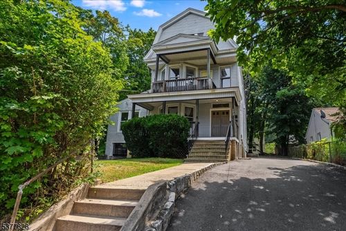 132 Roseland Ave, Caldwell, NJ, 07006-5971 | Card Image