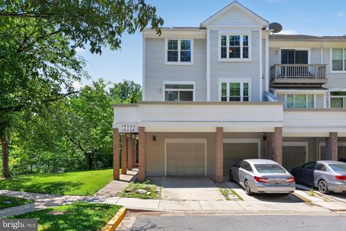 10224 Wild Apple Cir, MONTGOMERY VILLAGE, MD, 20886-1051 | Card Image