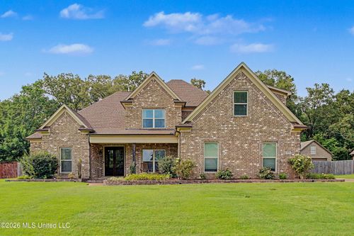 4592 Bakersfield Drive, Nesbit, MS, 38651 | Card Image
