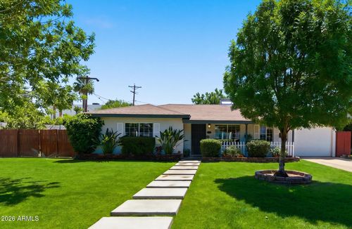 4421 E Monterosa St, Phoenix, AZ, 85018-4335 | Card Image