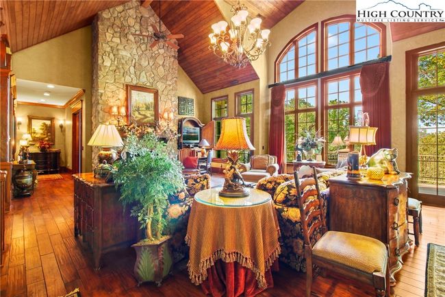 285 Wetherley, House other with 4 bedrooms, 6 bathrooms and null parking in Boone NC | Image 6