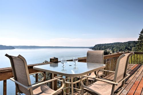 150 N North Hill Rd, Hoodsport, WA, 98548-5110 | Card Image