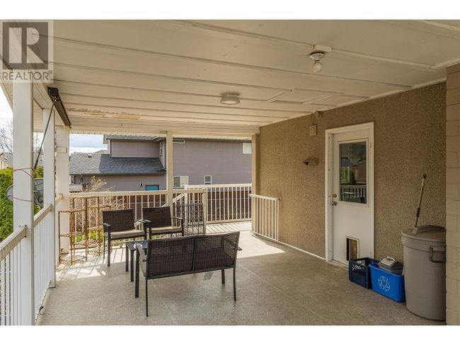 869 Serle Rd, House other with 4 bedrooms, 4 bathrooms and 1 parking in Kamloops BC | Image 17