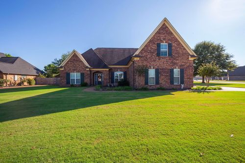 525 Hedge Rose Blvd, Somerville, TN, 38068-6940 | Card Image