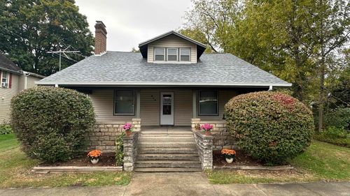 210 N Toner St, Kewanna, IN, 46939-2015 | Card Image