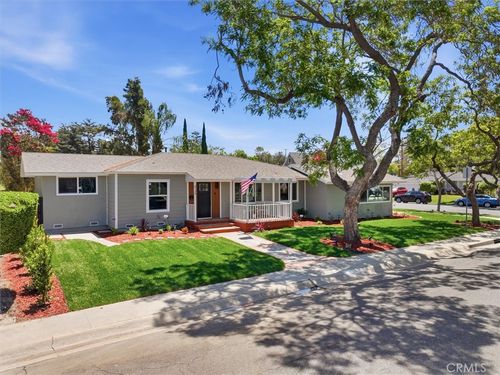 4126 Sebren Ave, Lakewood, CA, 90713-3036 | Card Image