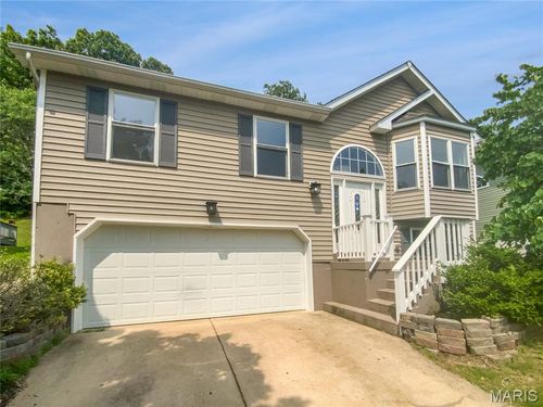 109 Wynstay Ave, Valley Park, MO, 63088-1439 | Card Image