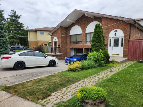 {{alt}} | Card Image