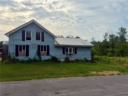 642 Towne Rd, Pulaski, NY, 13142-2483 | Card Image