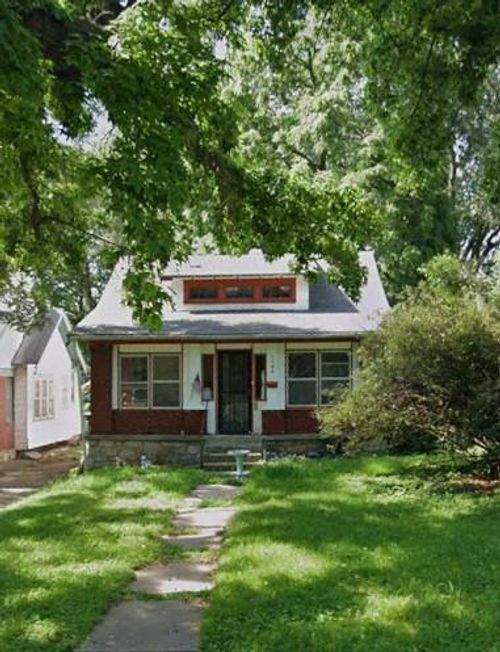 1189 E 65th St, Kansas City, MO, 64131-1202 | Card Image