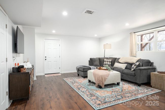 Lower Level Bonus Area | Image 29