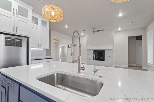 714 Prairie View Rd, House other with 4 bedrooms, 3 bathrooms and null parking in Ardmore OK | Image 14