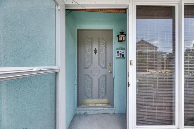 832 Seabreeze Dr, House other with 3 bedrooms, 2 bathrooms and null parking in RUSKIN FL | Image 7