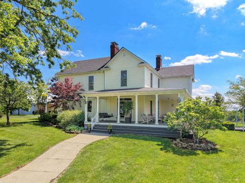 383 Moran Summit Rd, Richmond, KY, 40475-9615 | Card Image