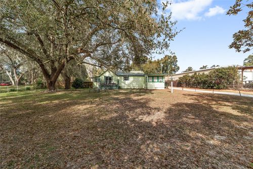 7075 Se County Highway 25a, BELLEVIEW, FL, 34420-4296 | Card Image
