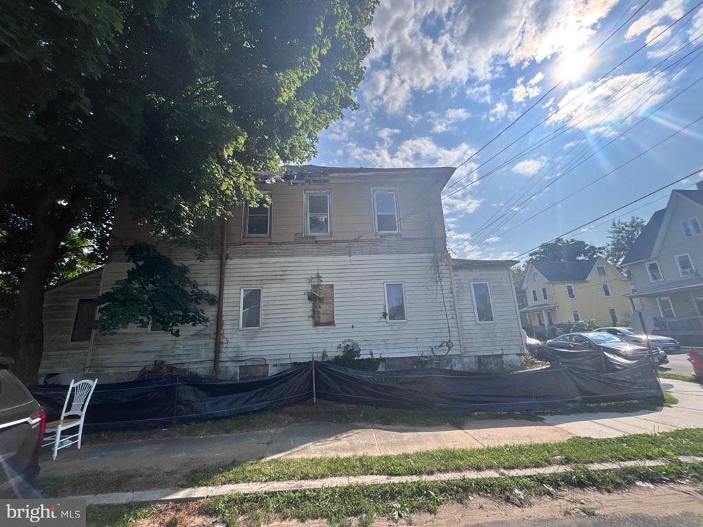 Residential in PENNS GROVE 2
