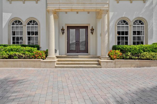 10 Bella Vista Ave, House other with 6 bedrooms, 5 bathrooms and null parking in Lake Worth Beach FL | Image 2