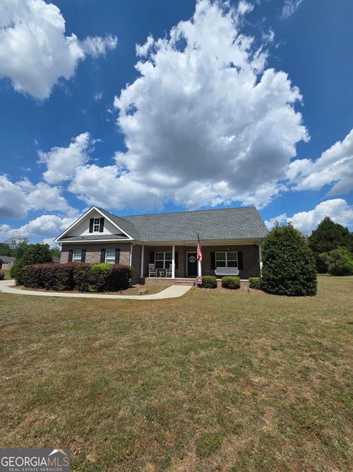 1828 Old Carriage Trl, Statesboro, GA, 30458-2562 | Card Image