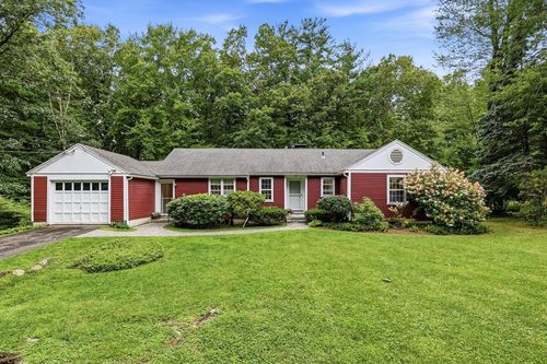 18 Red Gate Ln, Amherst, MA, 01002 | Card Image