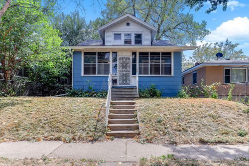 706 Fuller Ave, Saint Paul, MN, 55104-4829 | Card Image