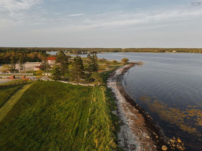 168 Stevens Rd, House other with 4 bedrooms, 5 bathrooms and 2 parking in Lockeport NS | Image 4